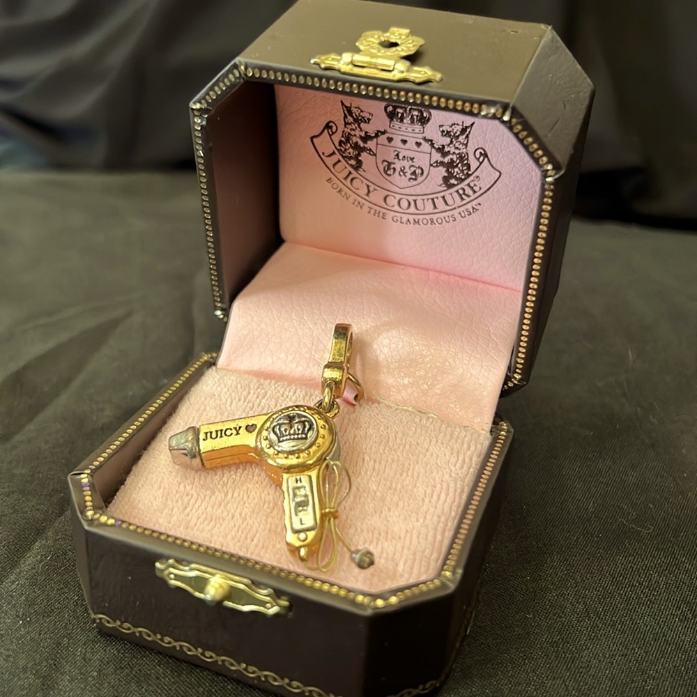 JUICY COUTURE HAIR DRYER CHARM RARE! Original owner! Never worn! Like NEW